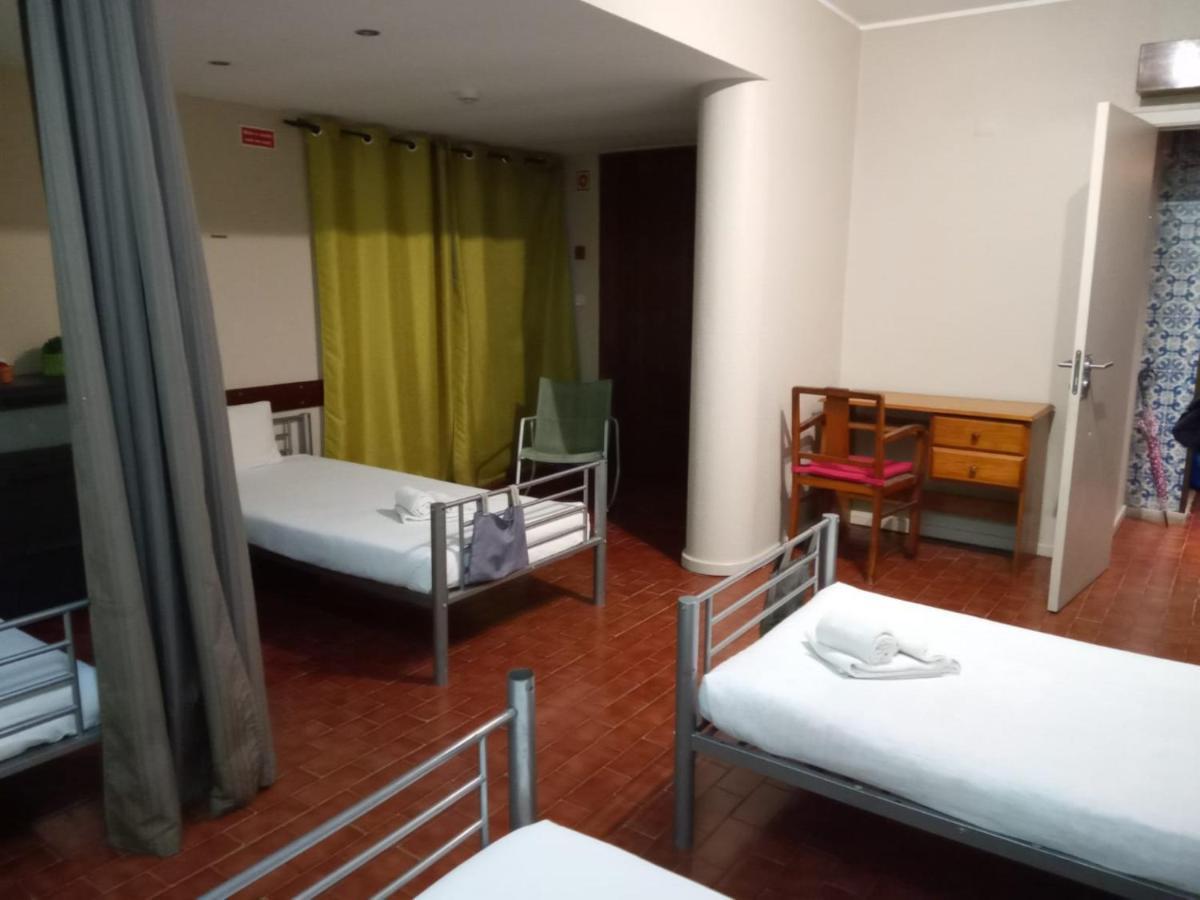 City Drops Hostel Порто Екстериор снимка